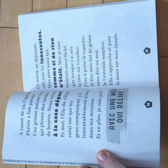 👛10/20$ French book Soccer planet - Picture 3 of 5